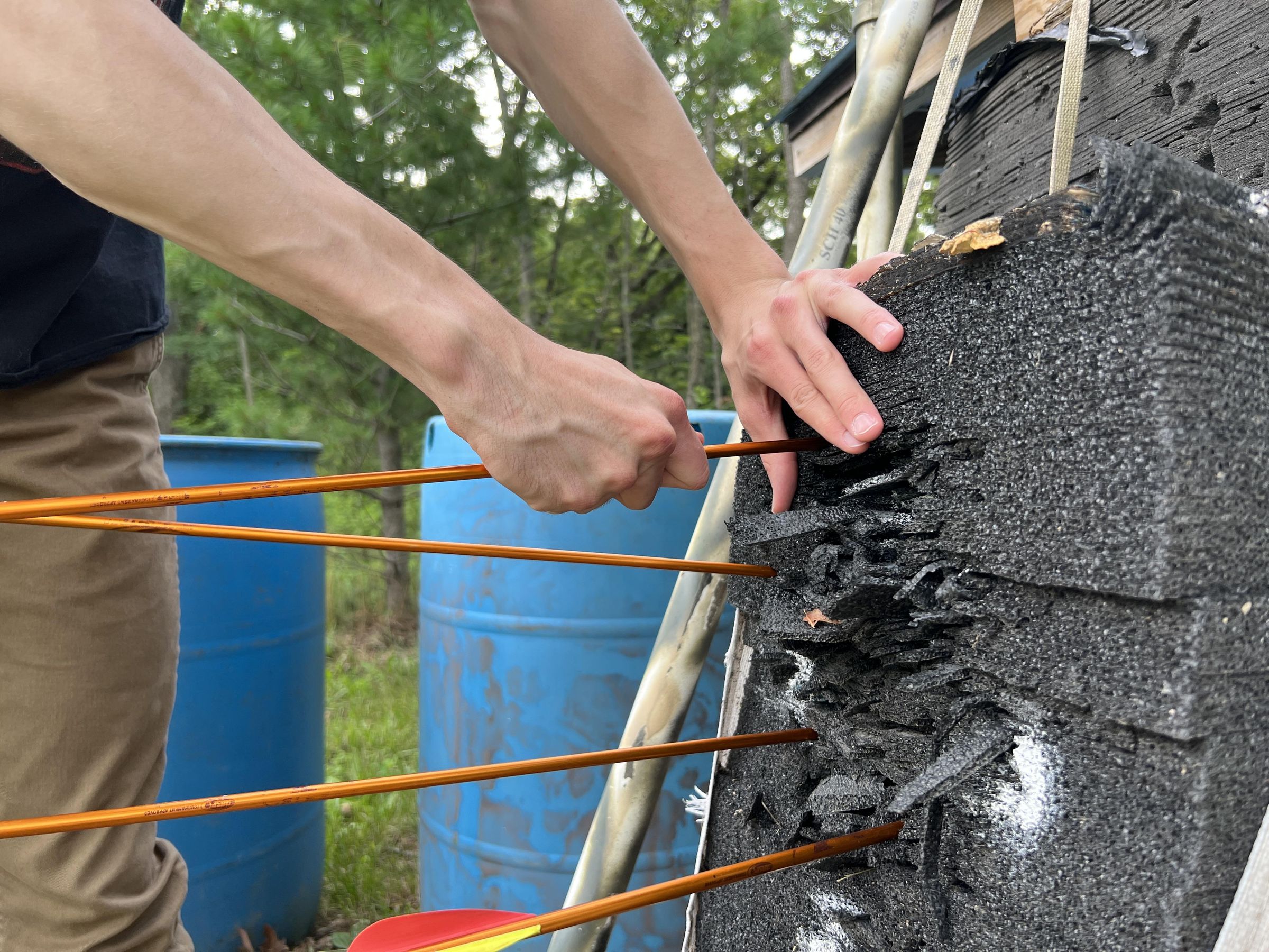 How to Shoot a Genesis Bow and Set Up a Safe Practice Range. 12 Steps