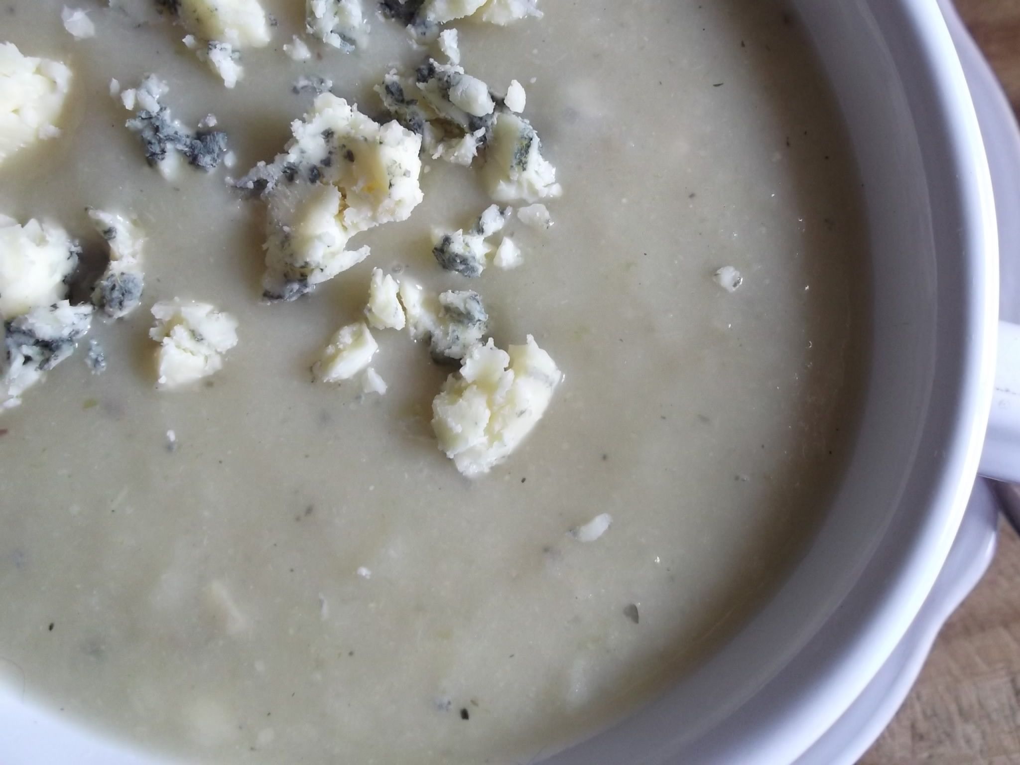 Delicious Cauliflower and Stilton Cheese Soup