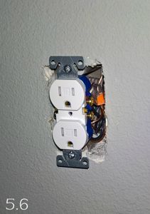 Installing a Standard Electrical Outlet : 5 Steps (with Pictures ...