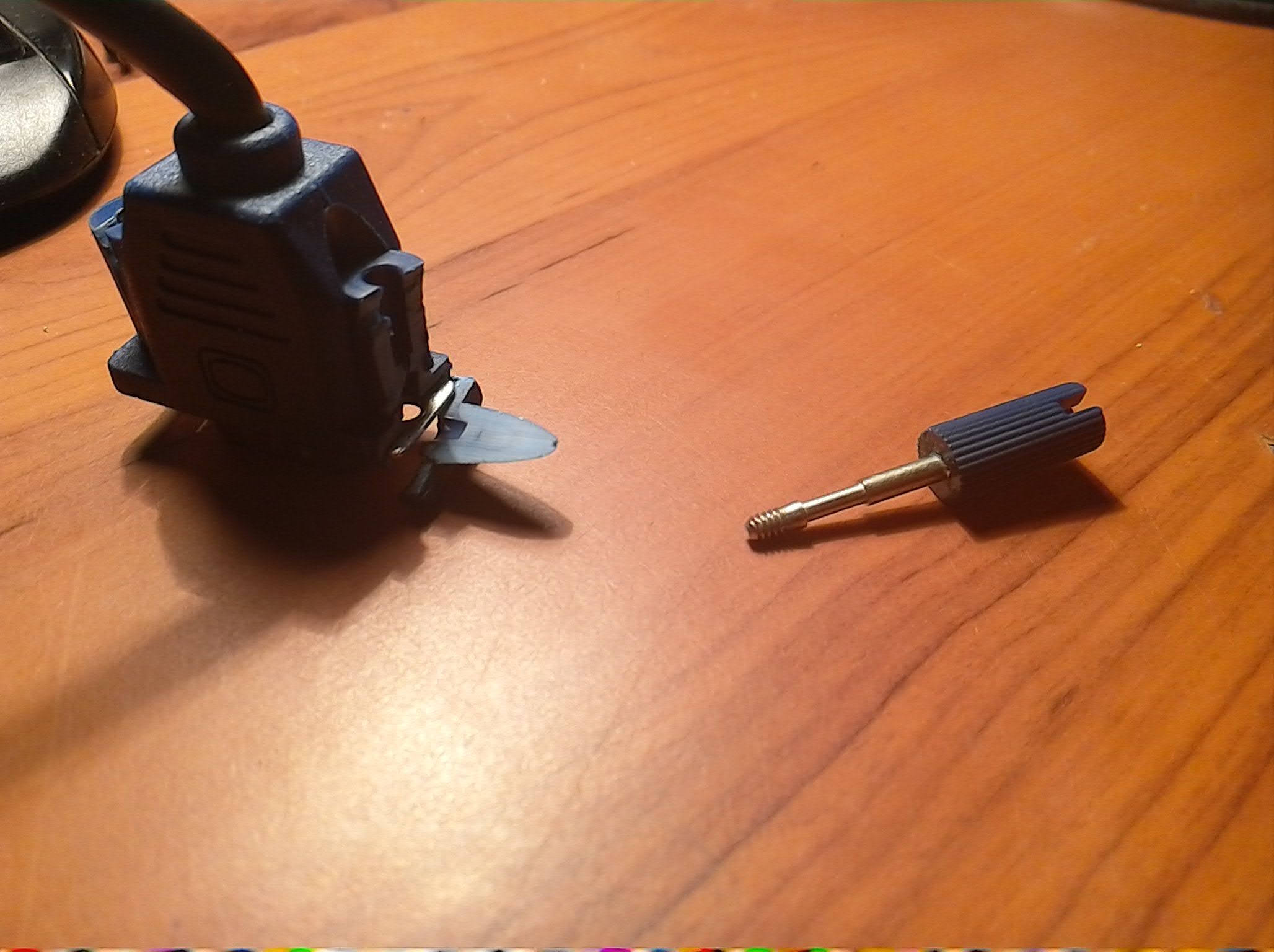 Hack a VGA (Dsub) Monitor Cable for Screws to Fit a Raspberry Pi 3 Steps Instructables