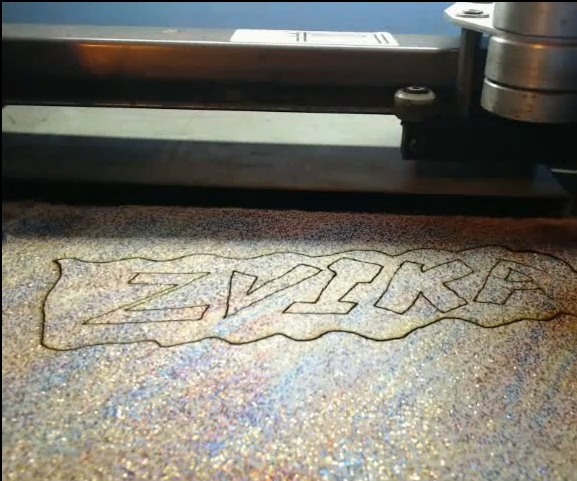 Preparing Paper Ornaments with Real-Time Laser Painter