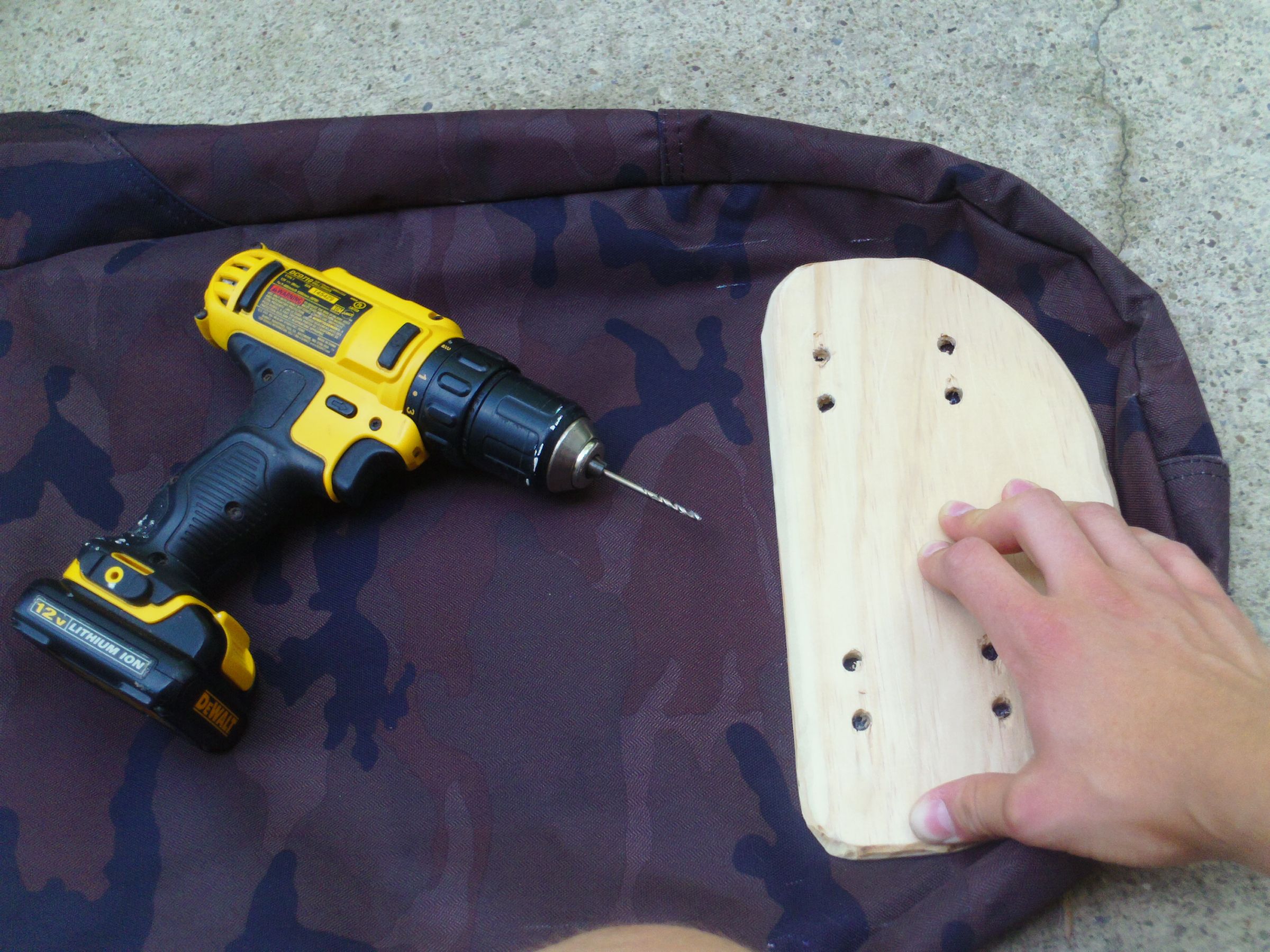 Adding Wheels to a Snowboard Bag 8 Steps (with Pictures) Instructables