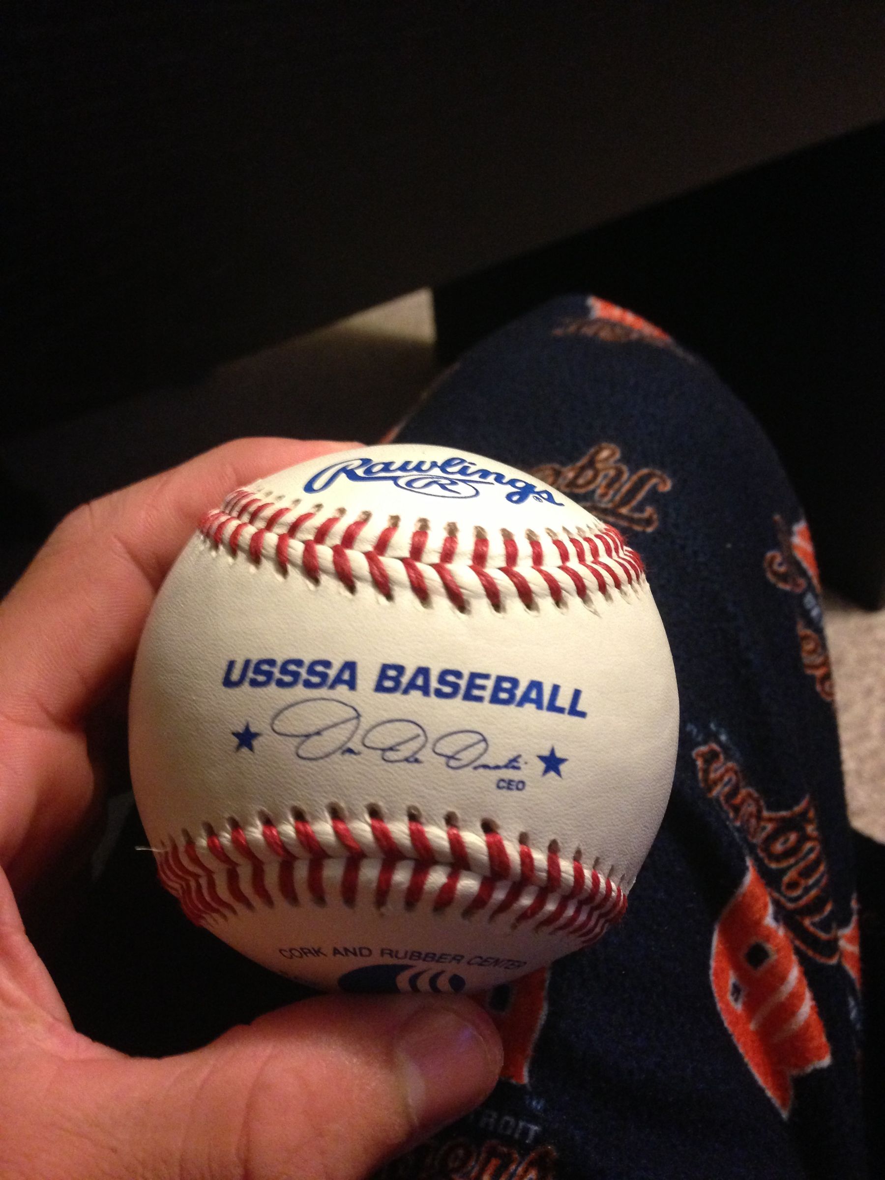 How to Throw a Kidsafe Curveball 4 Steps Instructables