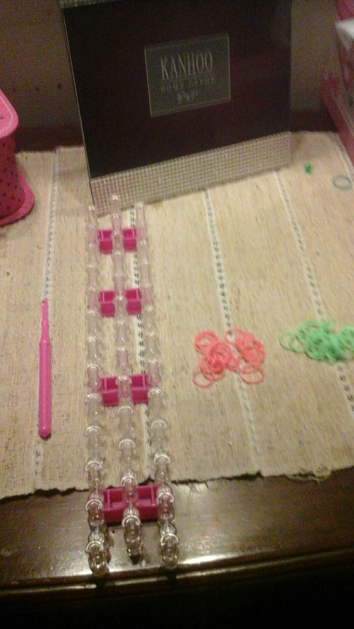 Single Loop Loom Bands