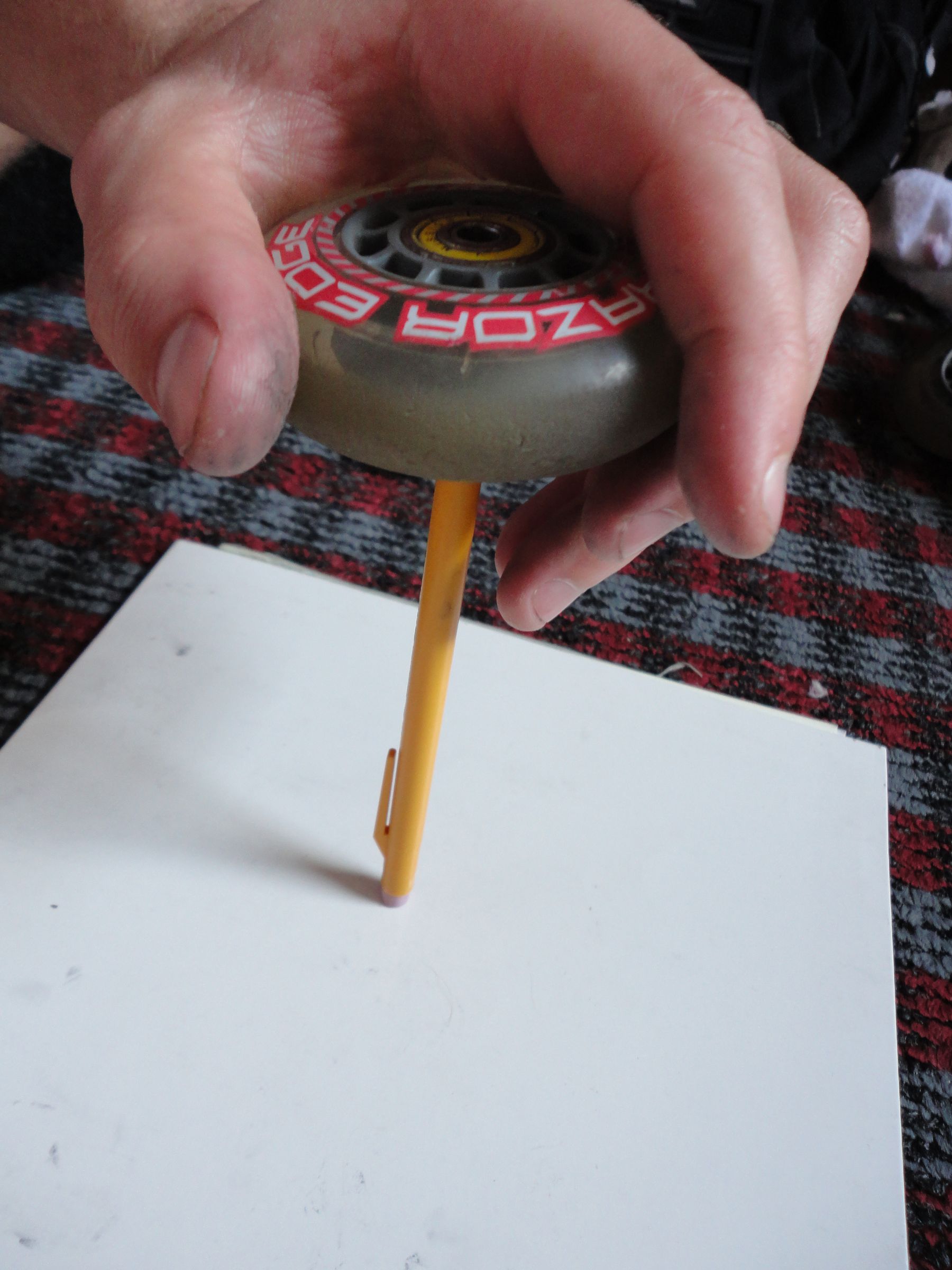 Replace Rollerblade Wheels and Bearings 6 Steps (with Pictures