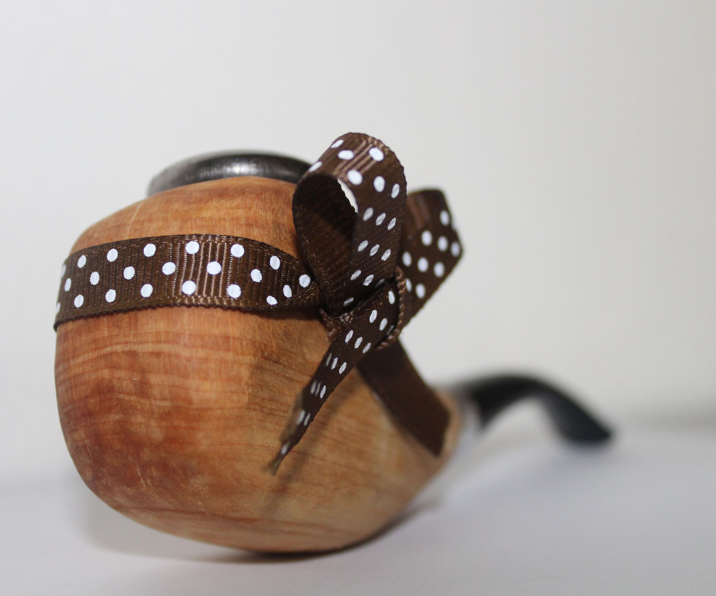 How to Make a Wooden Pipe