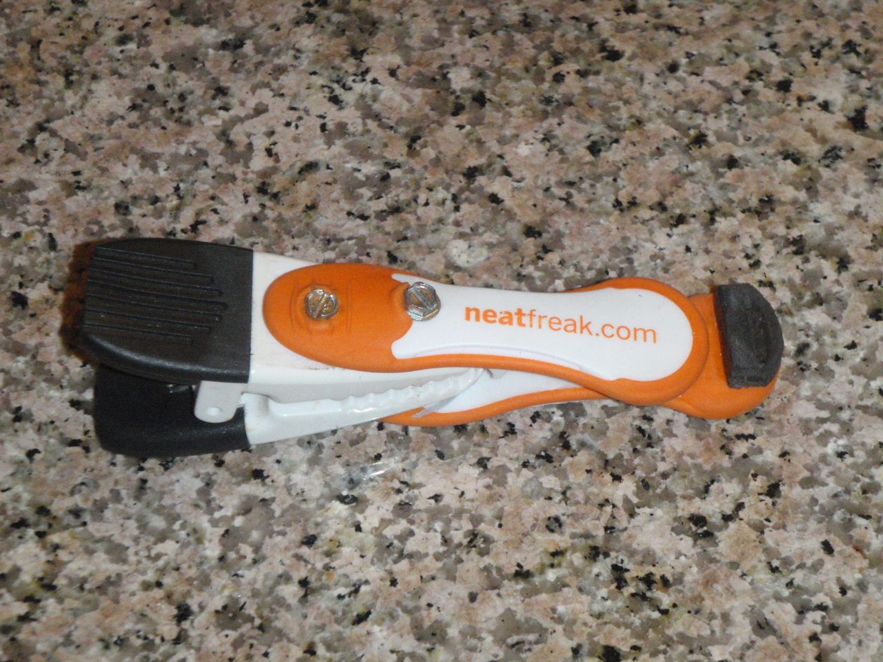 Enter a TitleVertical / Horizontal Smartphone Stand