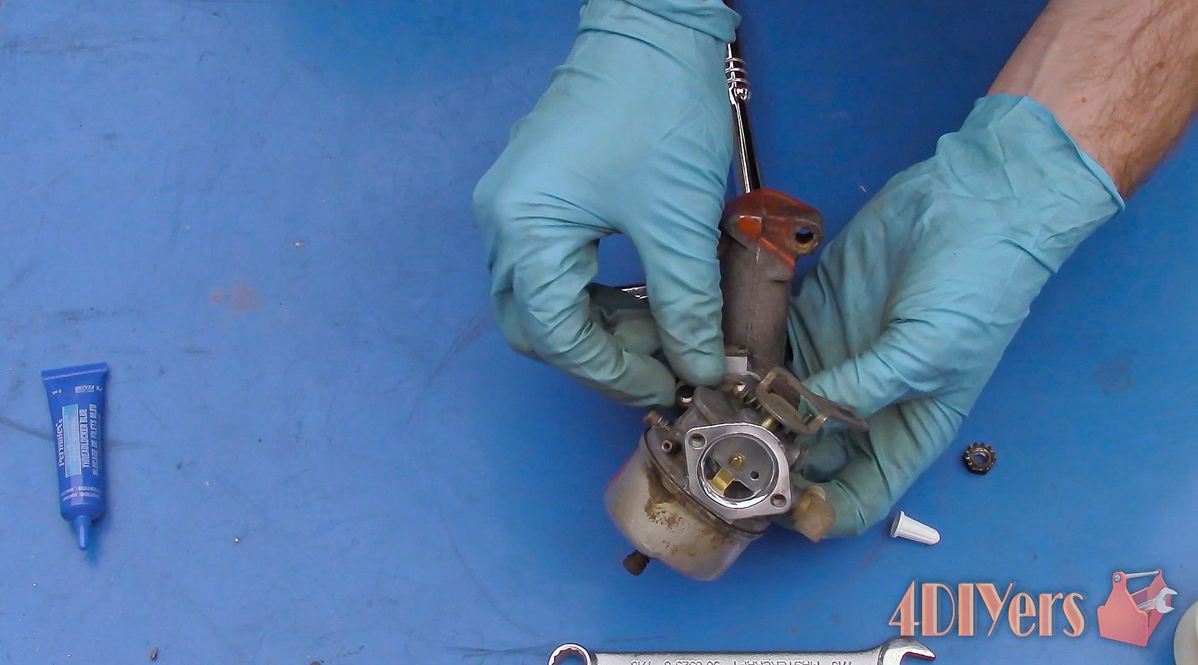 How to Clean a Carburetor on an Engine 5 Steps (with Pictures) Instructables