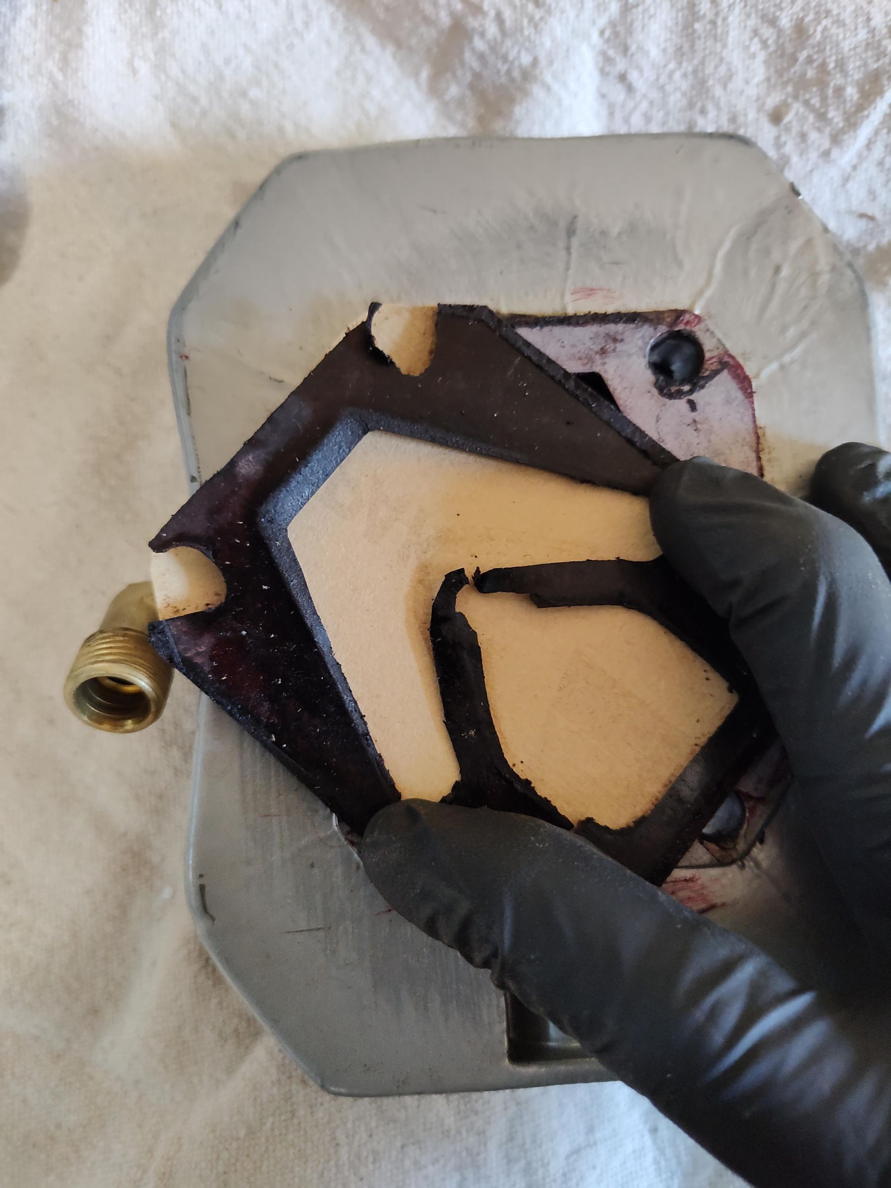 Repair a Blown Compressor Head Gasket 7 Steps Instructables