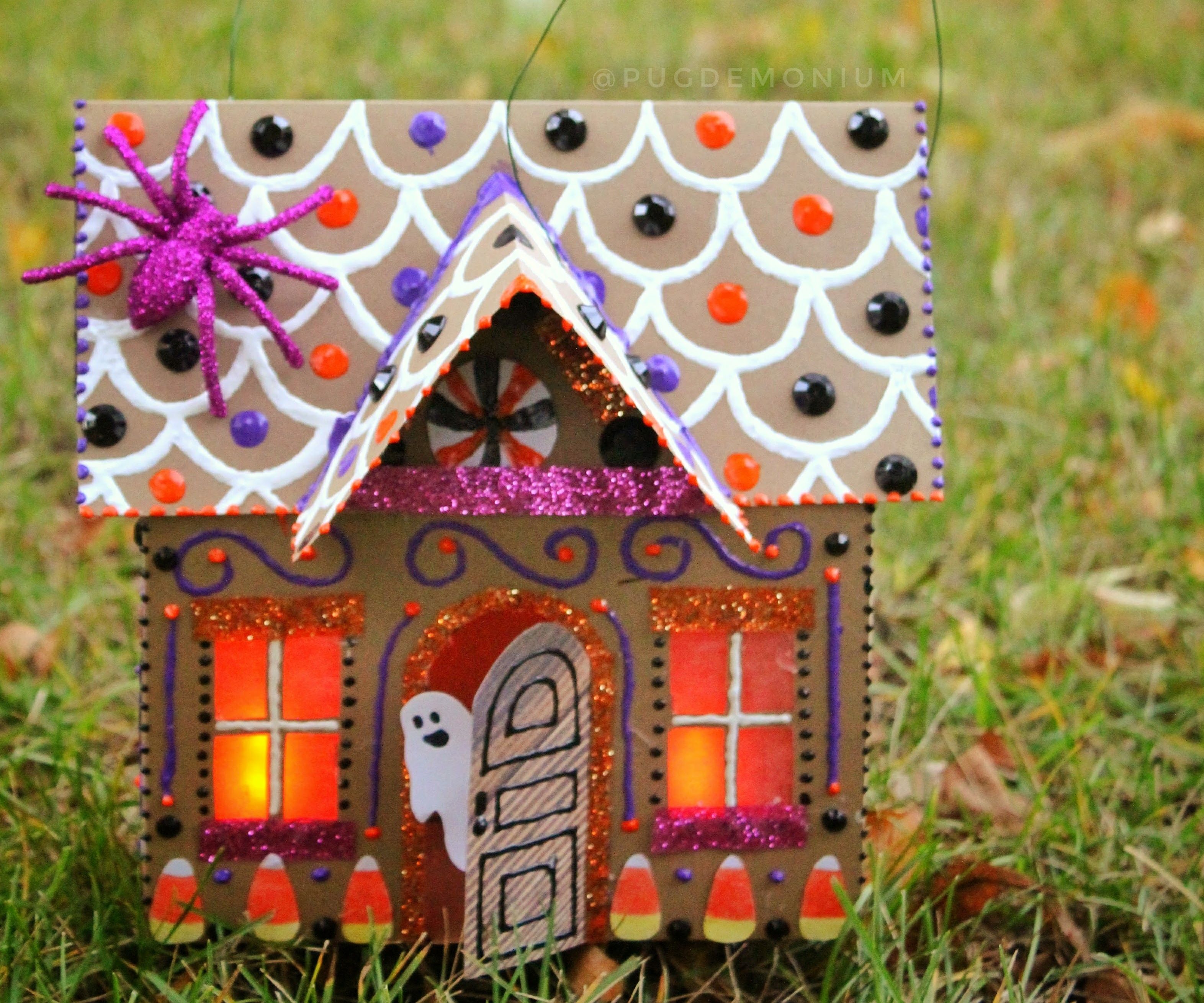 Halloween Paper Gingerbread House
