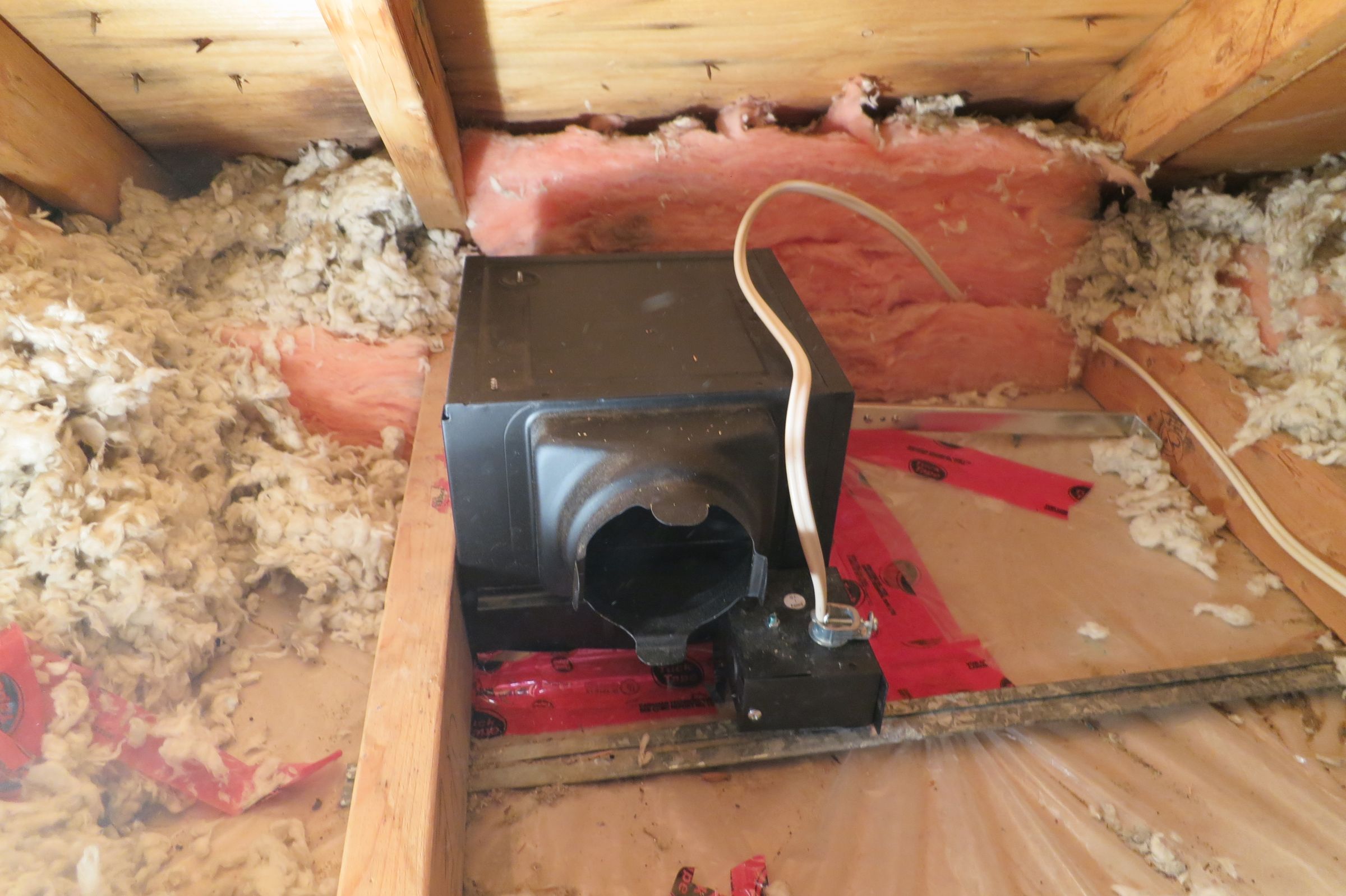 How to Replace a Bathroom Exhaust Fan 12 Steps (with Pictures