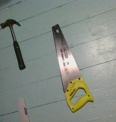 How to Hang Some Tools With Nails