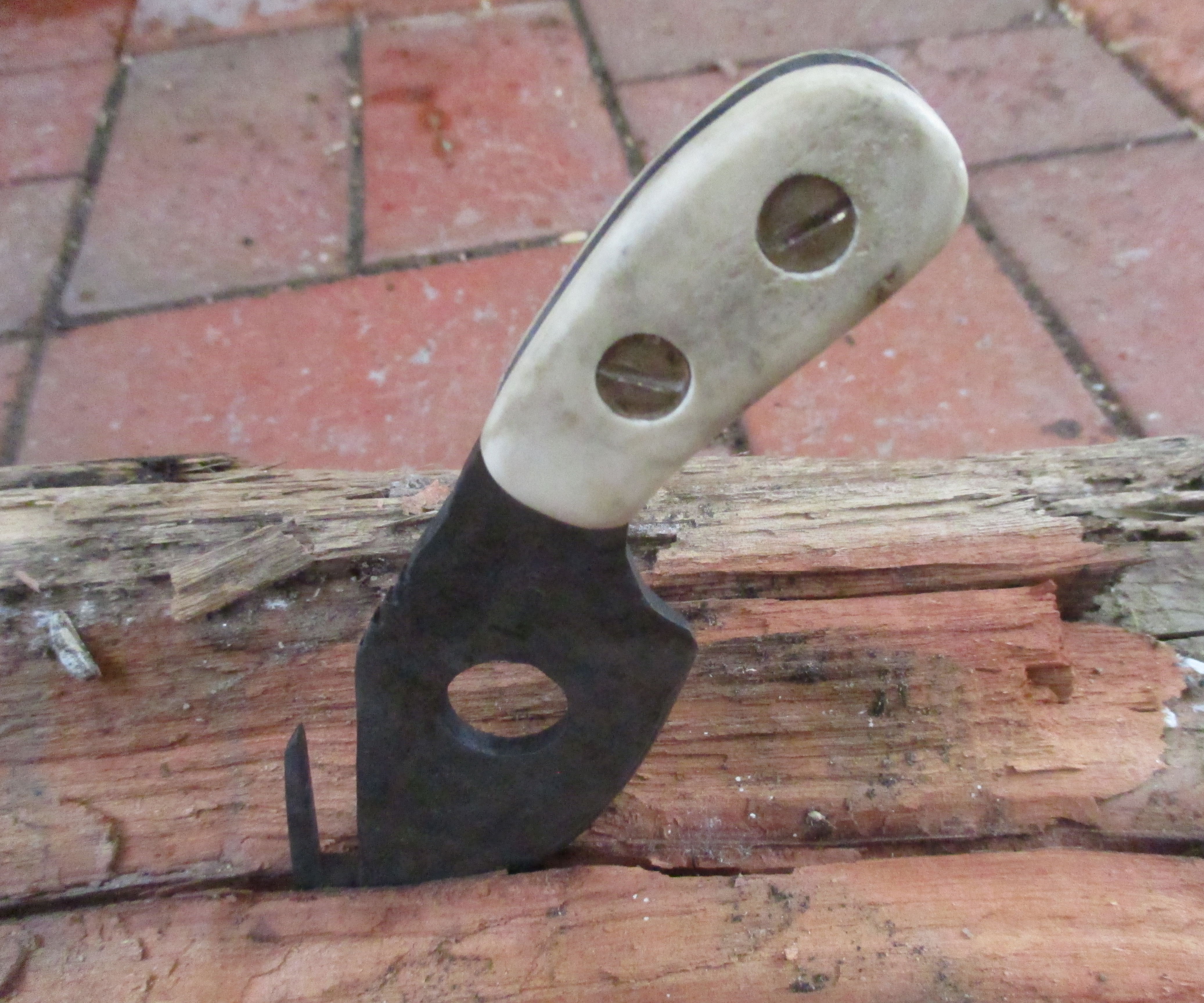 Skinning Knife From Leaf Spring