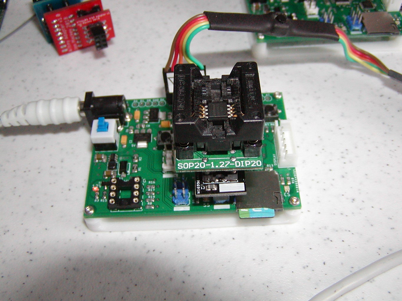 AVR Programmer W/High Voltage : 17 Steps - Instructables