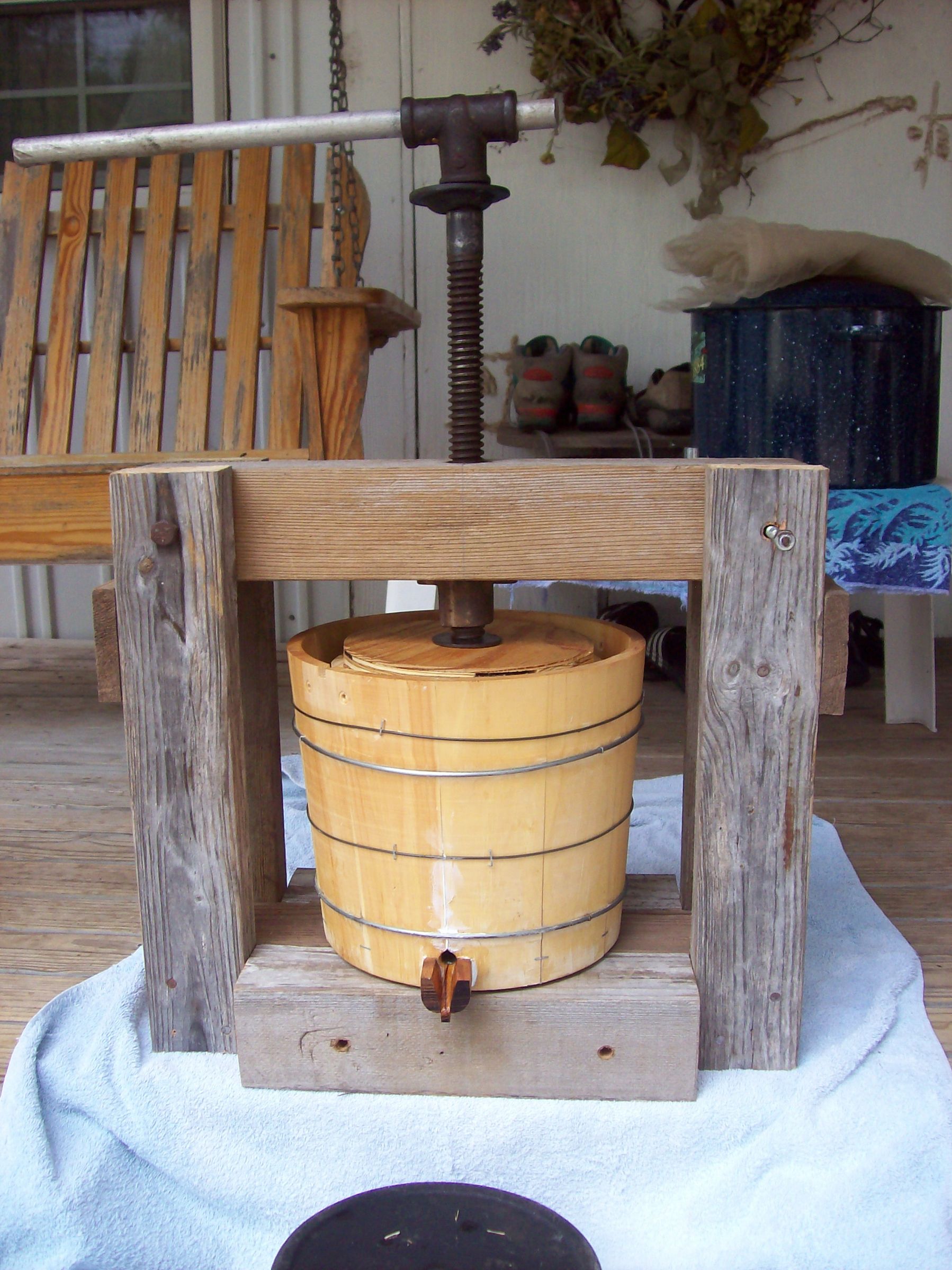 Small Homebuilt Cider Press