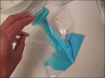 Create the Royal Icing