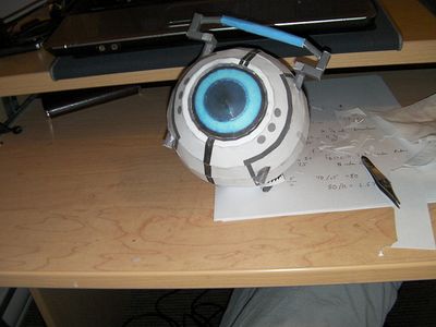 Full Scale GLaDOS Papercraft Replica : 14 Steps (with Pictures ...