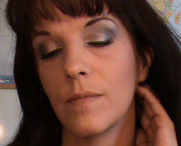 Sultry Silver Makeup Tutorial