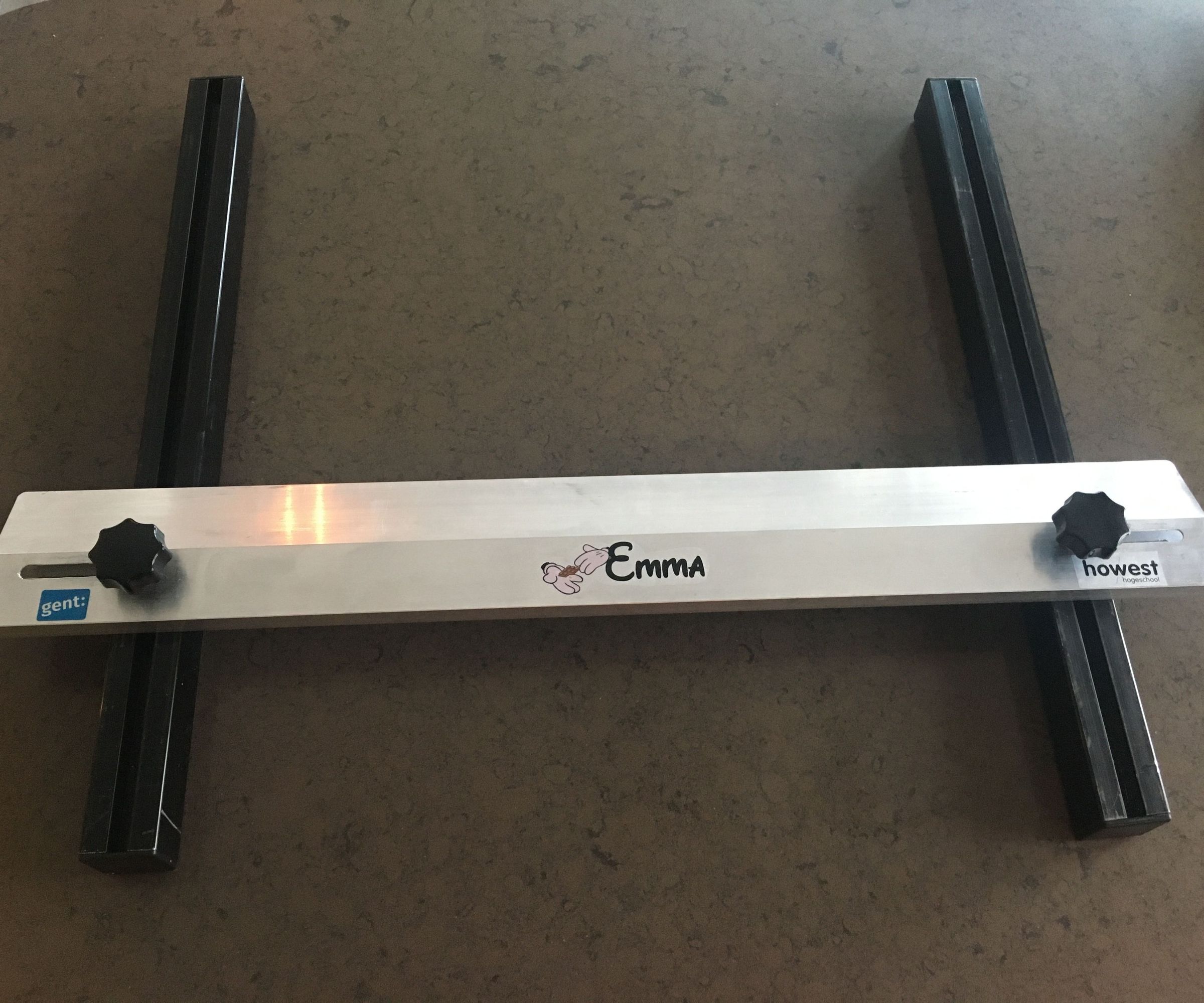 Bakery Slide and Support Bar