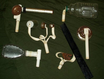 MOUNTING THE FOUND OBJECTS