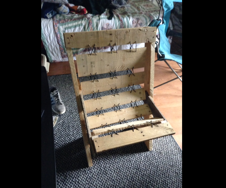 Simple Pallet Chair