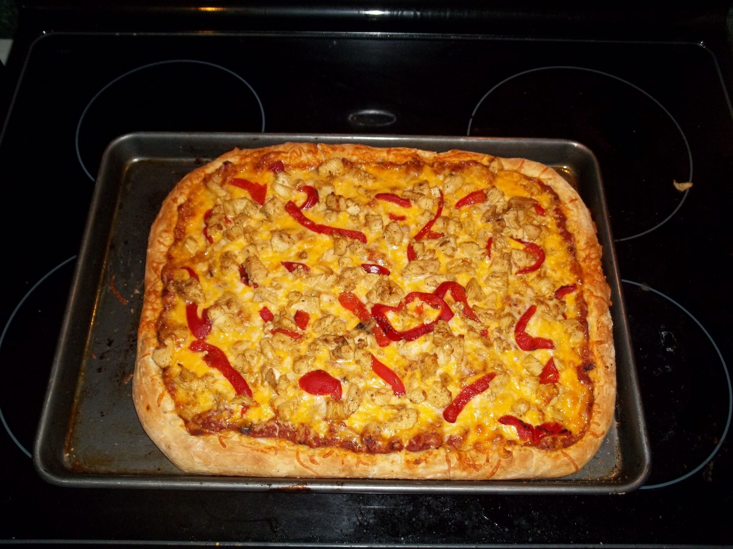 Parmesan-Ranch Chicken Pizza With Roasted Red Peppers
