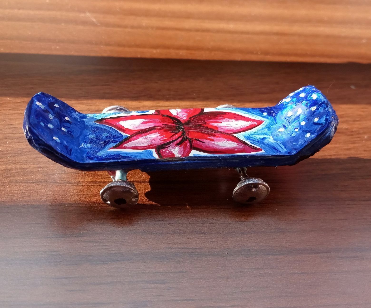 DIY Miniature Skateboard Made With Recycled Materials