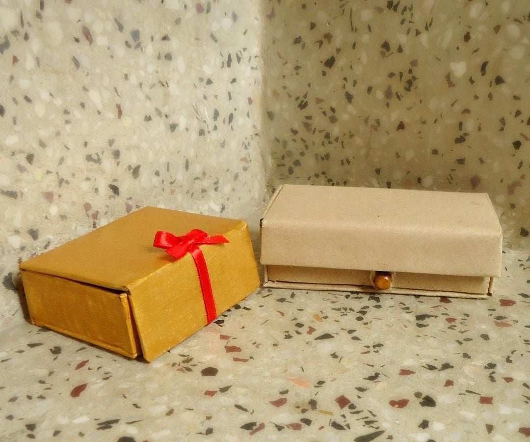 Vintage Cardboard Box 5 Steps (with Pictures) Instructables