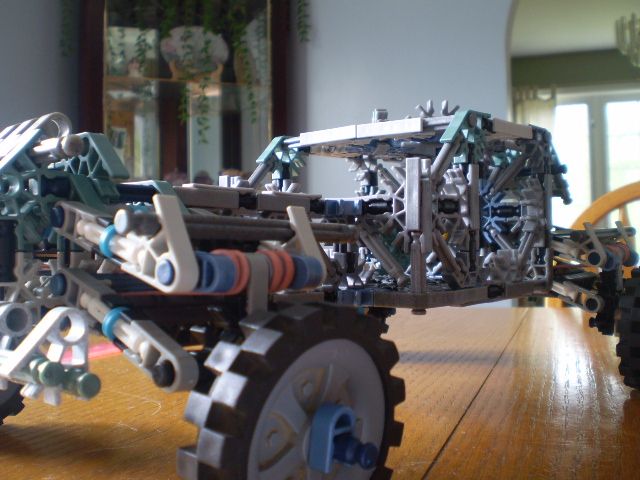 Knex Suspension Buggy