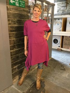 t shirt into dress no sew How to Make a Dress Out of a T-Shirt Without Sewing or Using Glue