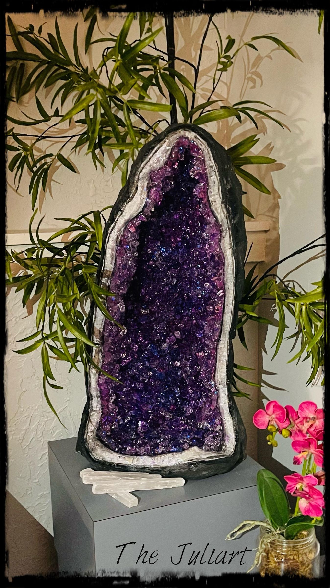 Fake Geode W/ Jazzy Glass 9 Steps (with Pictures) Instructables