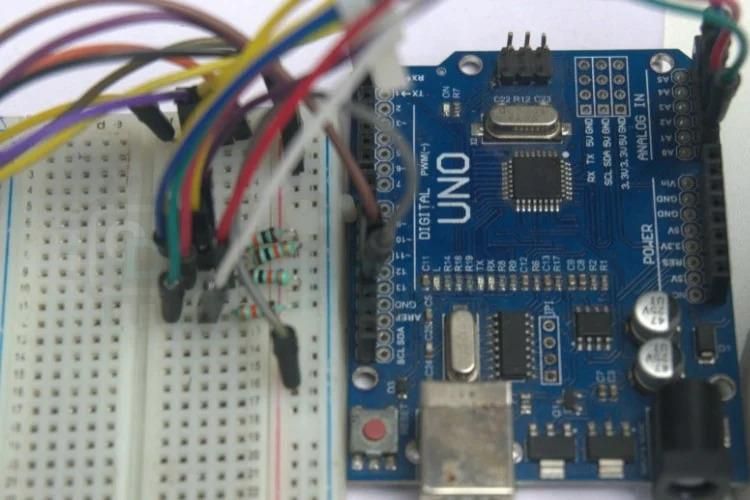Mjelectronics Arduino Build a Dual Axis Solar Tracker Using Arduino : 8 Steps - Instructables