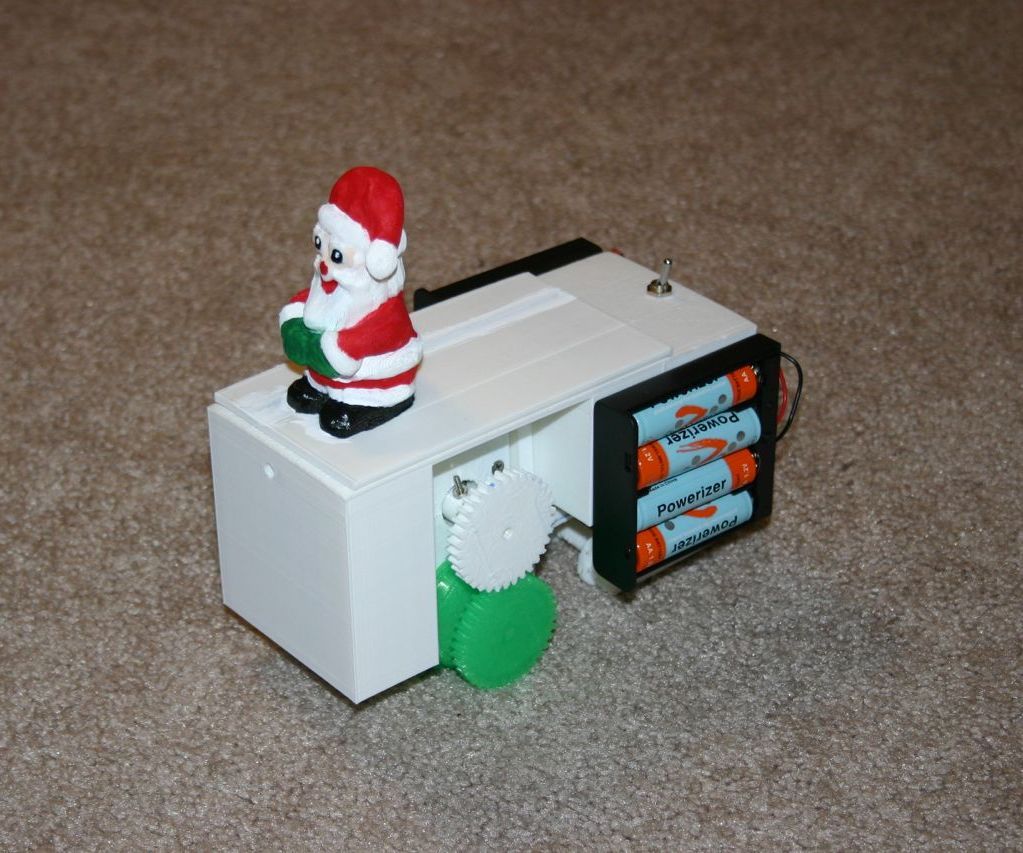 Christmas Rail Car 5 (Engine)