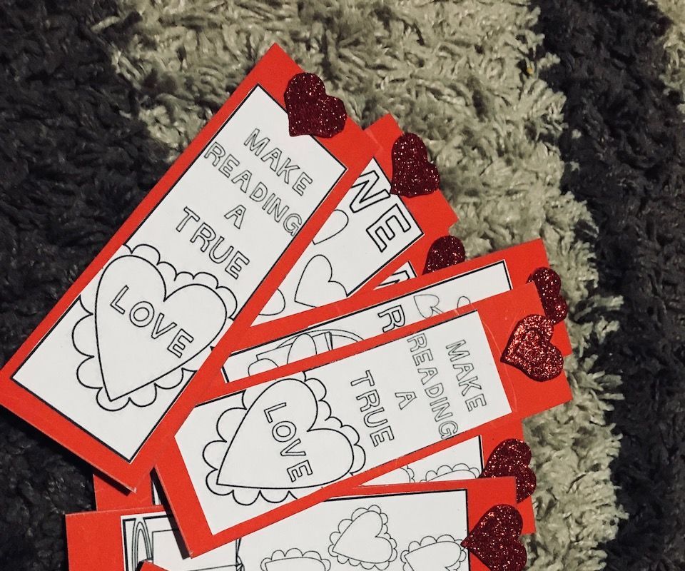 ColorMe Bookmarks - DIY Valentines Day Gift