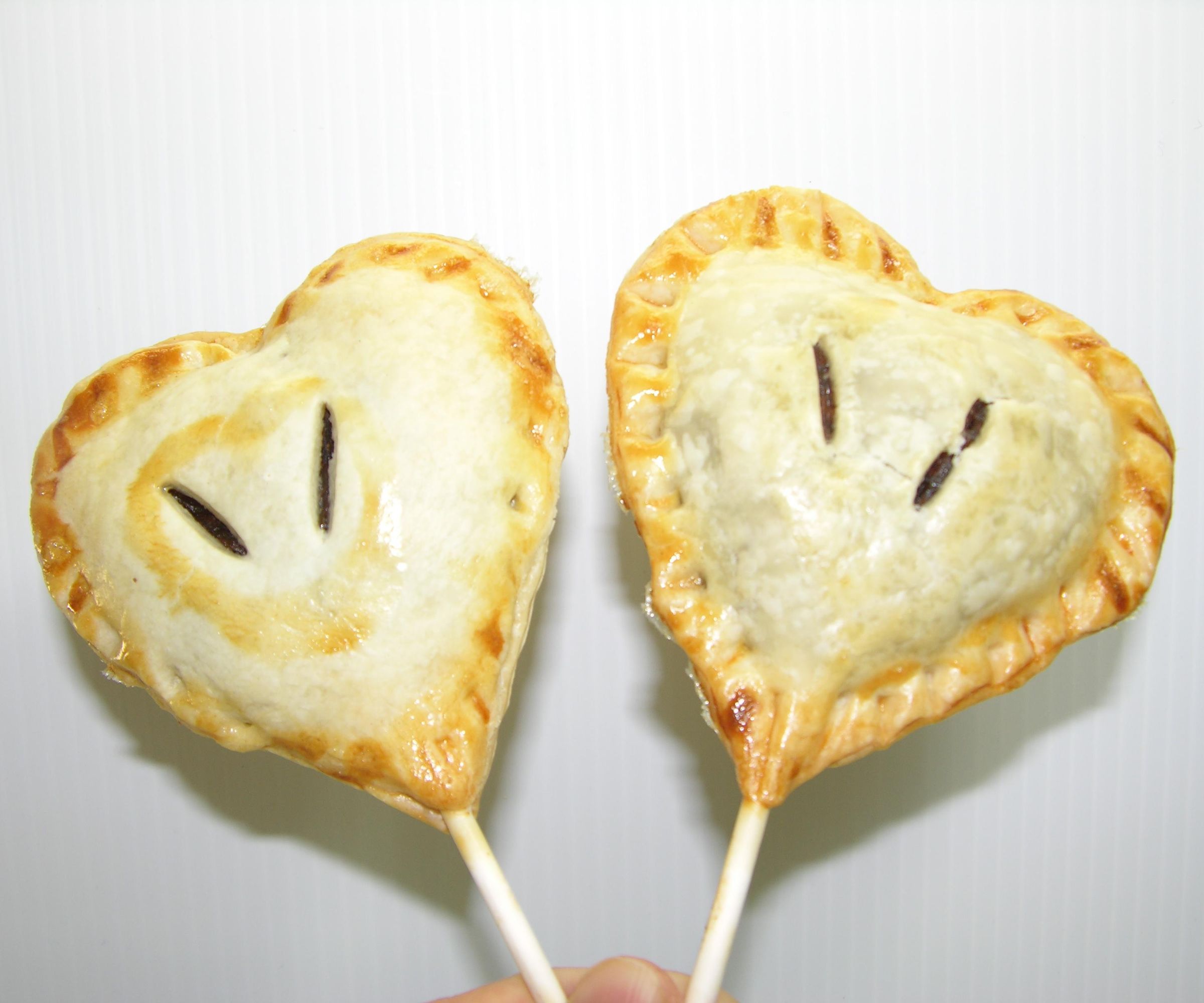 Valentine Week Heart Pie Pops