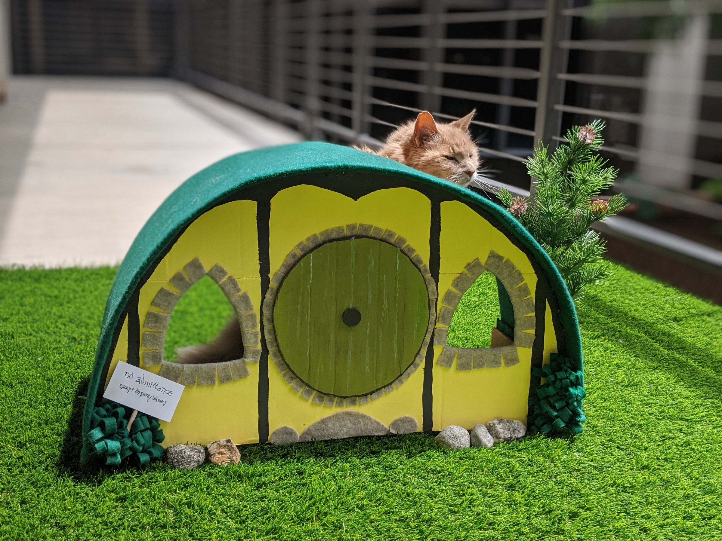Hobbit Hole Cat House 12 Steps (with Pictures) Instructables