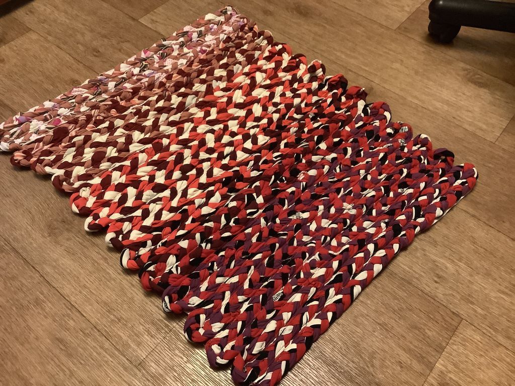 Make A Braided T Shirt Rug 5 Steps With Pictures Instructables