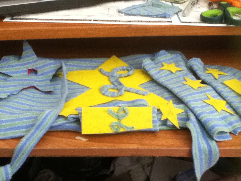 Super Hero Costume - Sewless With Belt