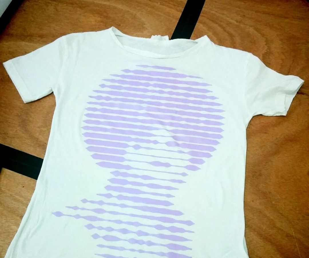 Customizza La Tua T-shirt Con Angela Davis  