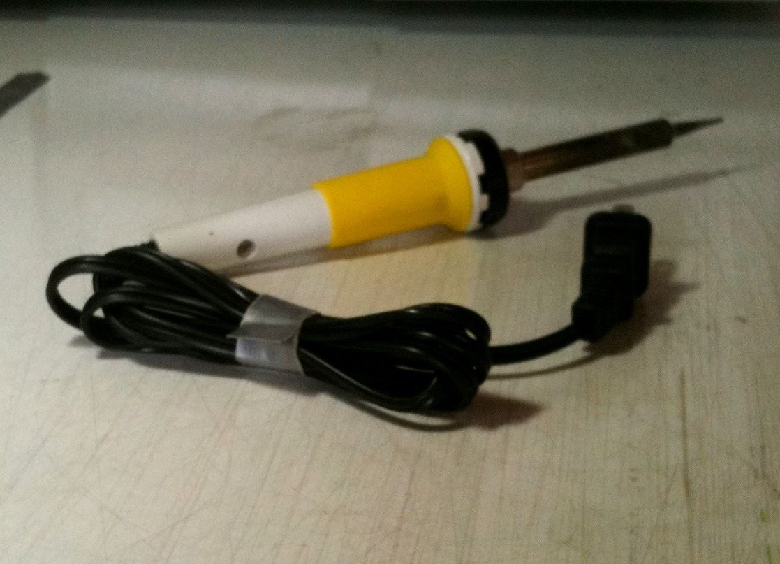 DUCT TAPE CABLE TIE