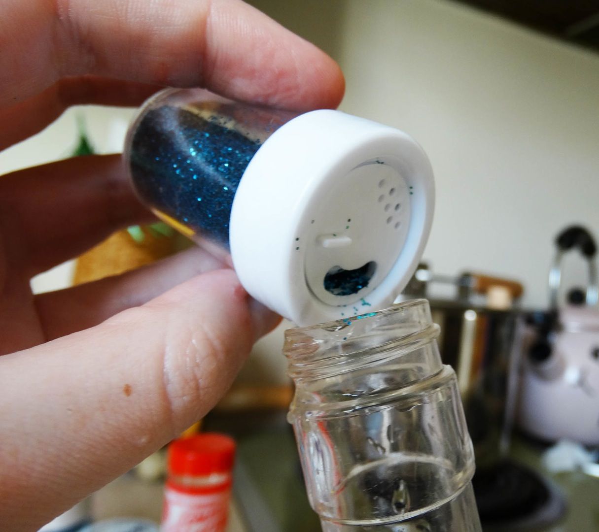 Kaleidoscope With Interchangeable Cartridges 12 Steps (with Pictures