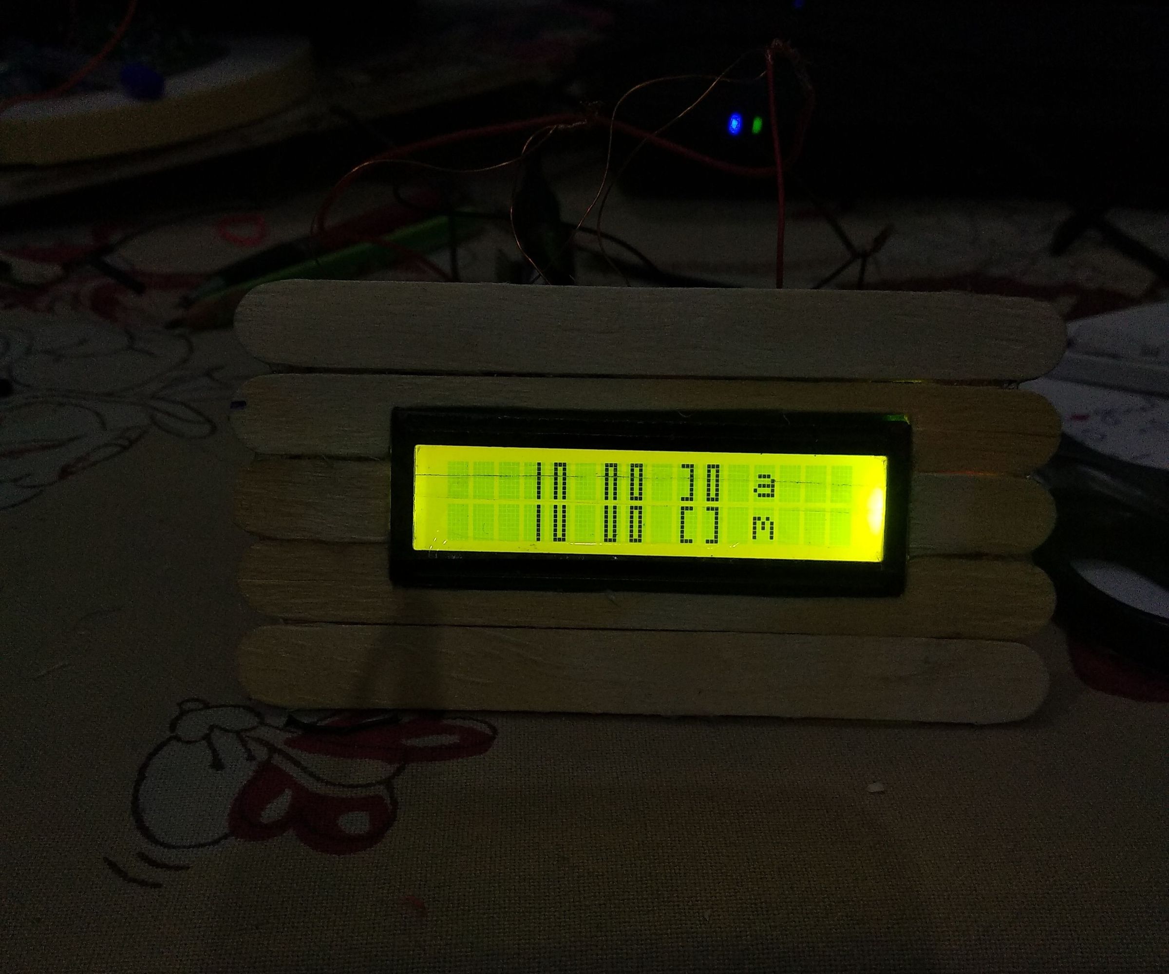 Aduino 16x2 Lcd Custom Char. Clock