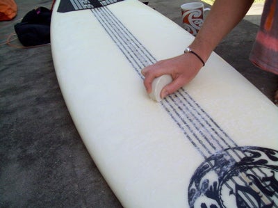 How to Clean and Re-wax a Surfboard