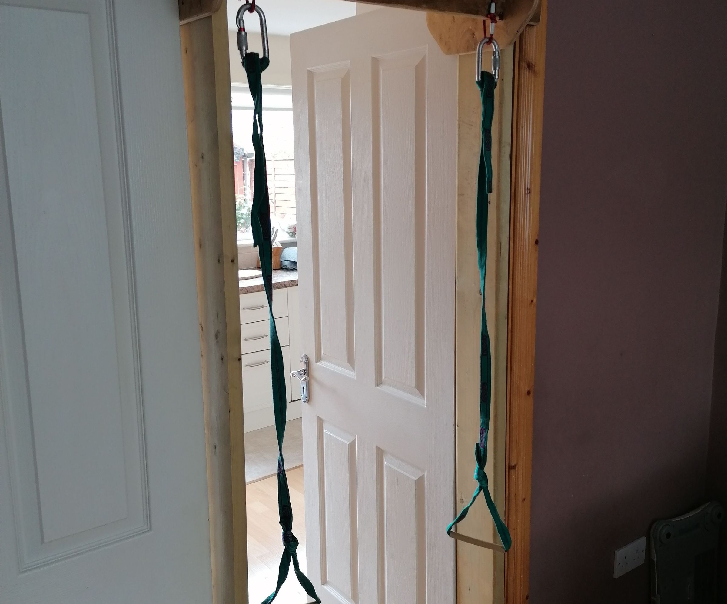 Hangboard Stand (No Holes in Wall)