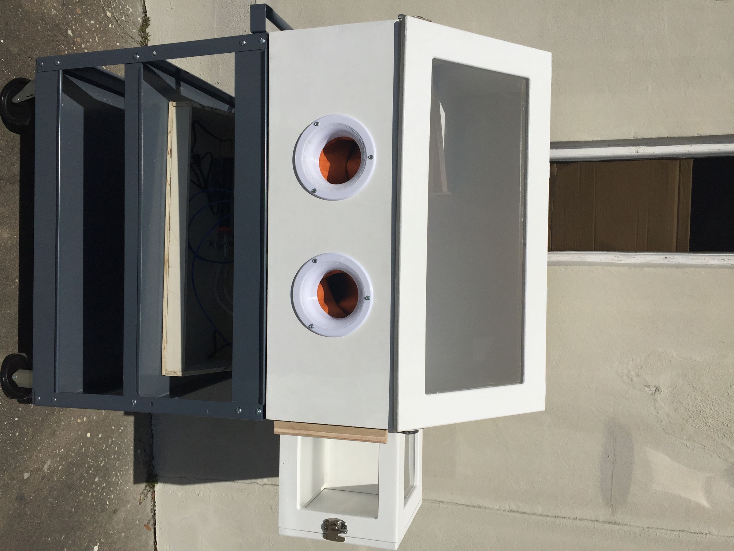 LowCost Research Glove Box Operating Instructions 6 Steps
