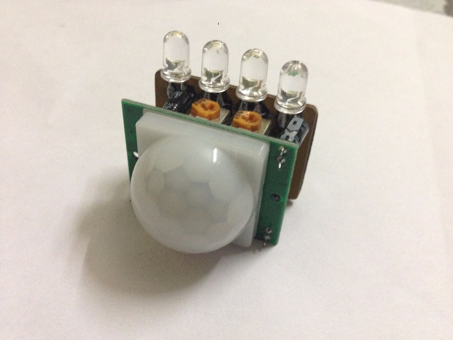 How to Make a Simple Motion Sensor Led Light (Revisited) (PIR) : 10 ...