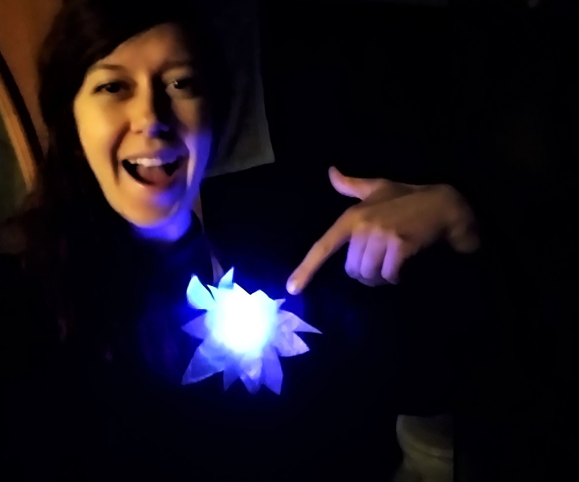(Easy) Light-Up Flower Pin