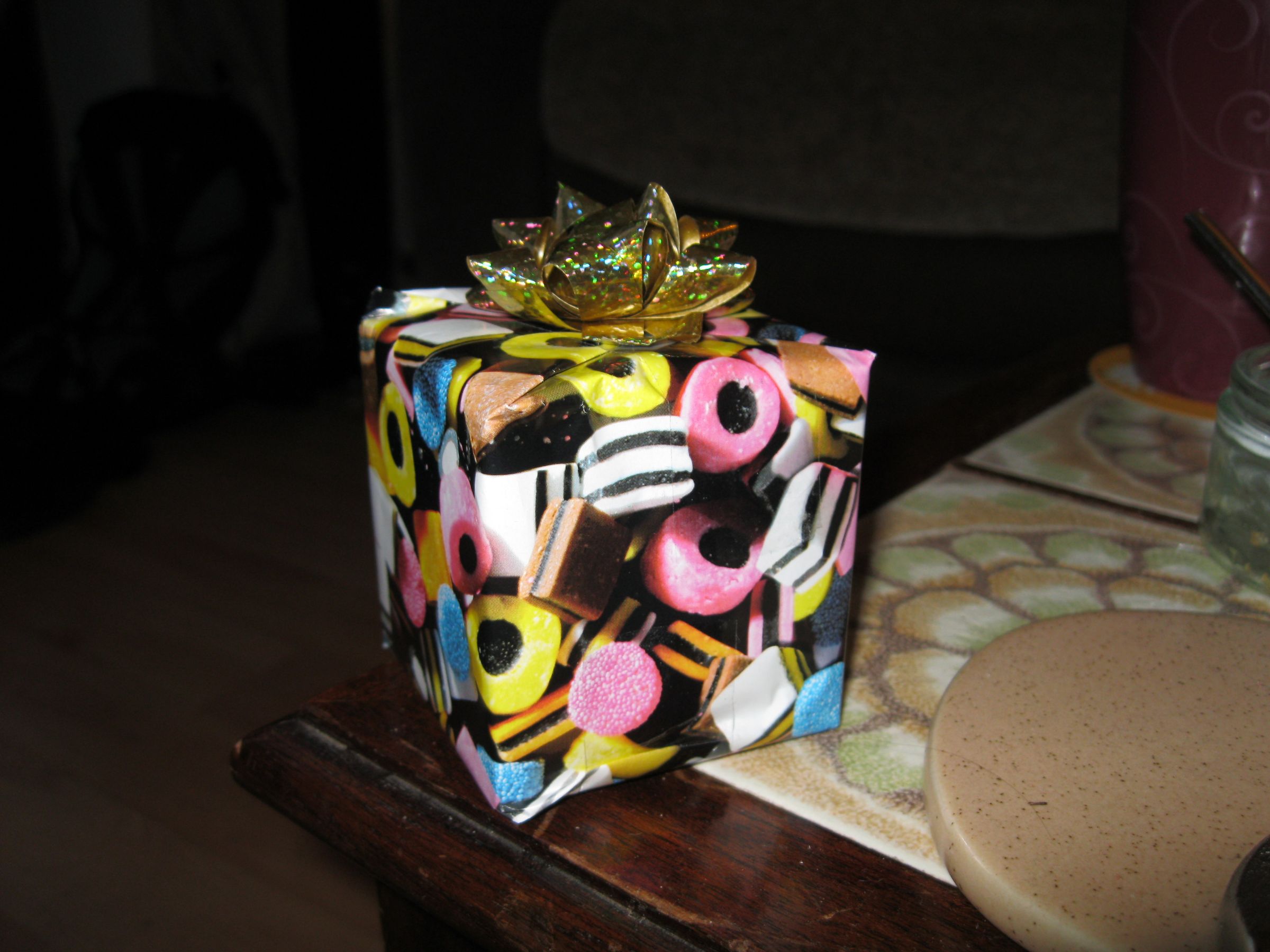 Mini - Present Balloon Weights