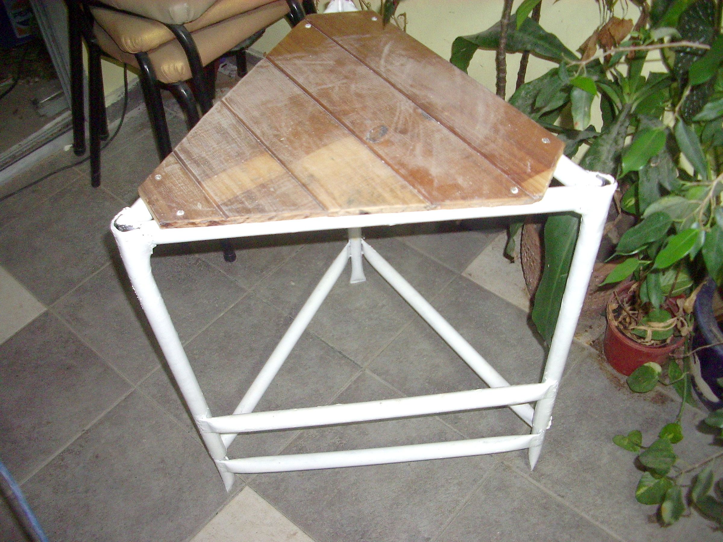 Table-stool-ladder (mesa-banqueta-escalera)