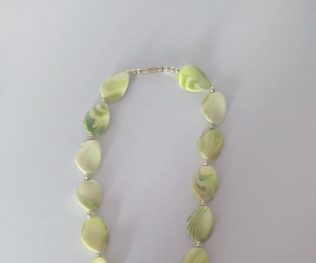 Green Colured Earings and Necklace